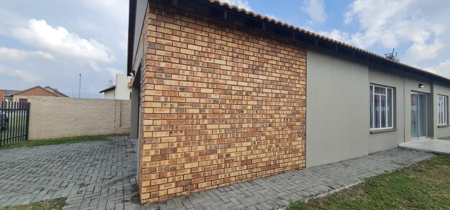 To Let 3 Bedroom Property for Rent in Waterkloof Hill Estate North West